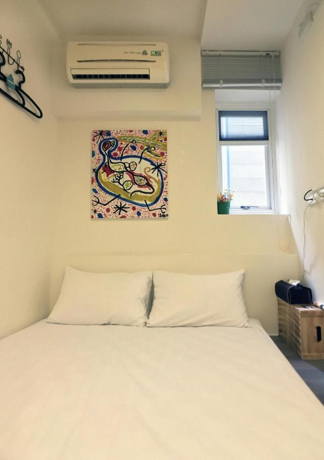 Leo 111/Arena Ruifeng Hotel Kaohsiung Bagian luar foto