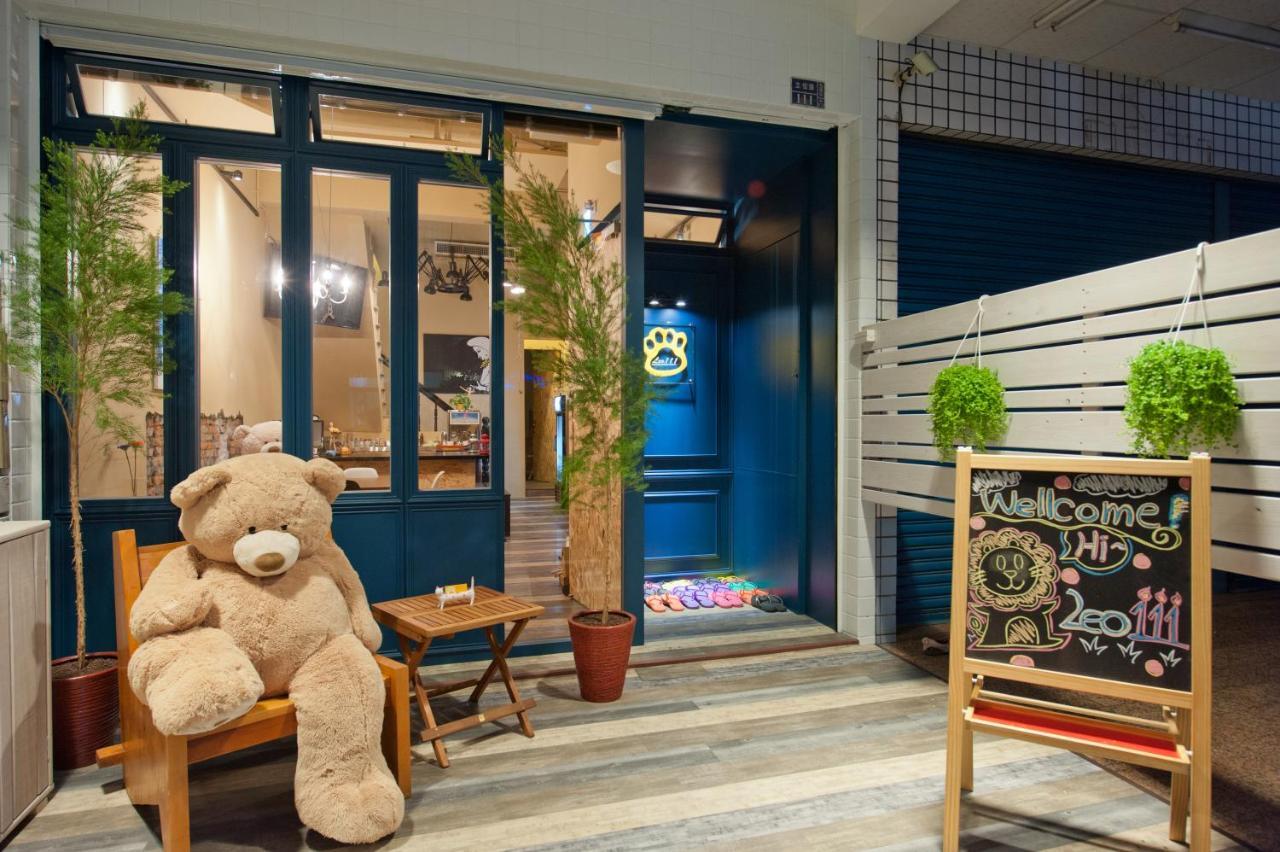 Leo 111/Arena Ruifeng Hotel Kaohsiung Bagian luar foto