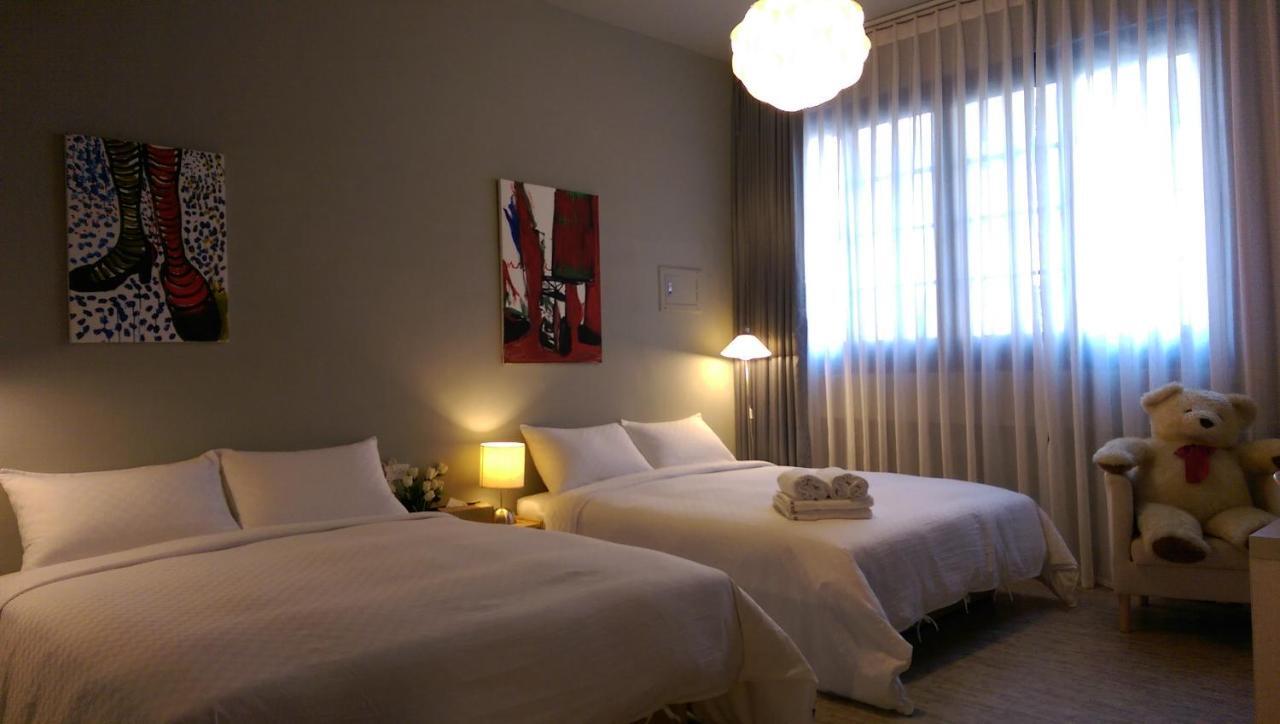 Leo 111/Arena Ruifeng Hotel Kaohsiung Bagian luar foto