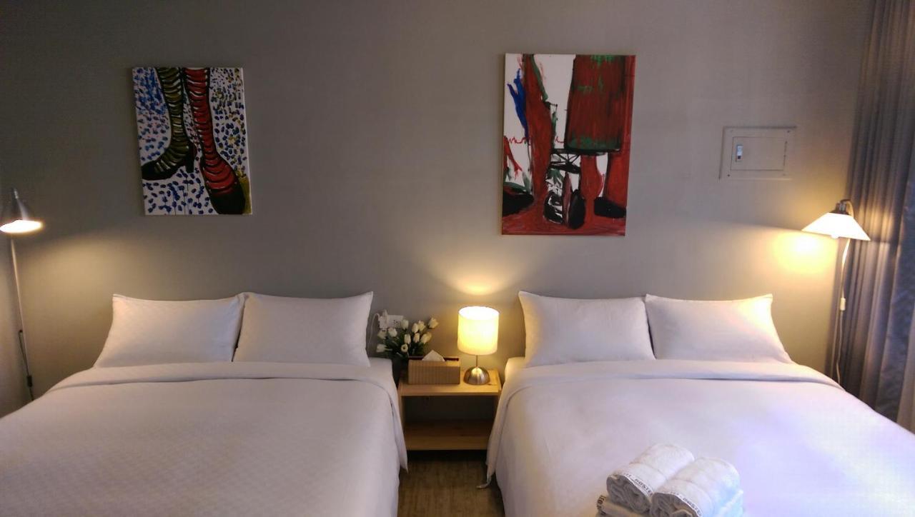 Leo 111/Arena Ruifeng Hotel Kaohsiung Bagian luar foto